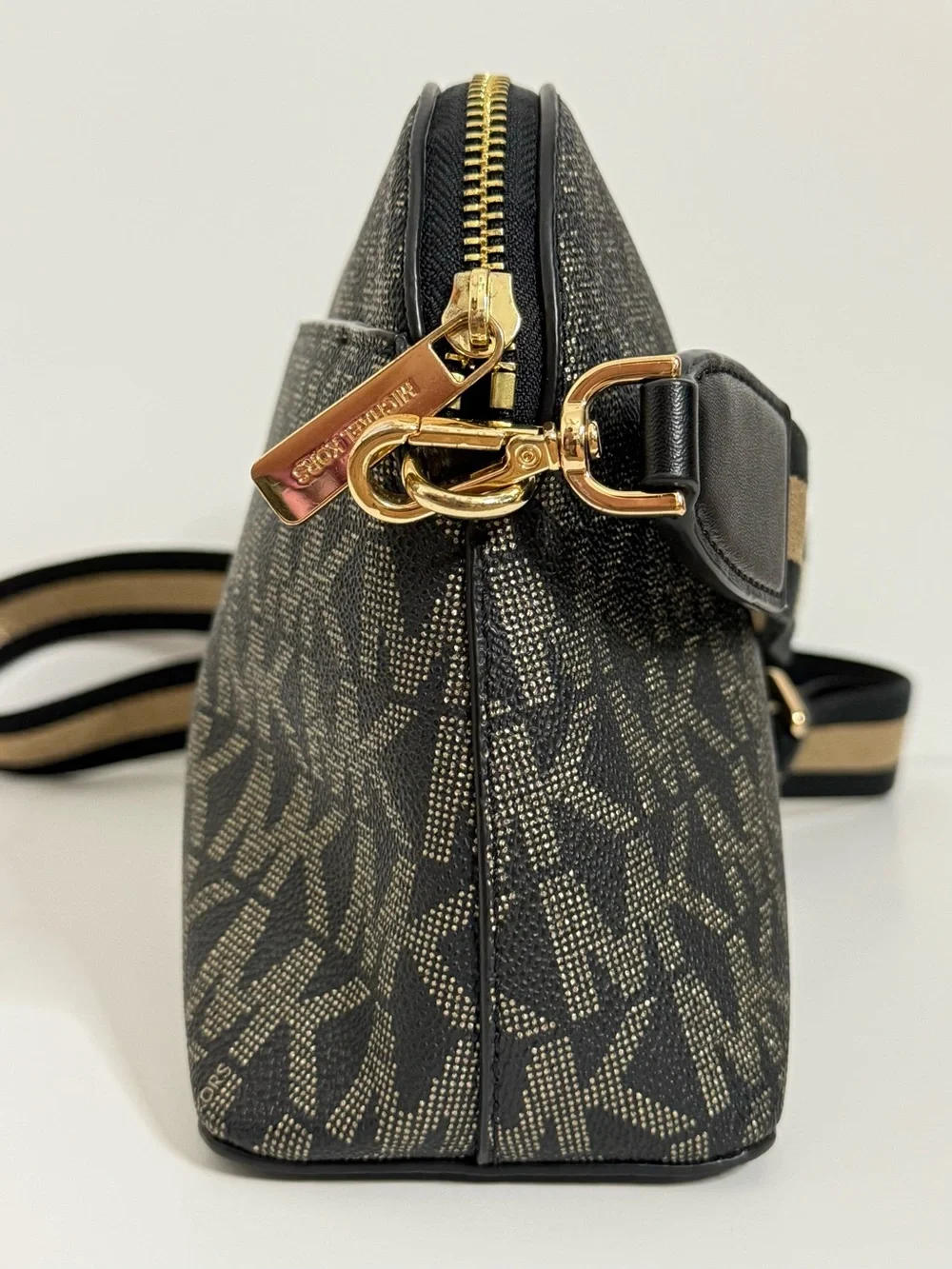Michael Kors Cindy Large Dome Crossbody Bag Black Signature Logo Print Gold Hard